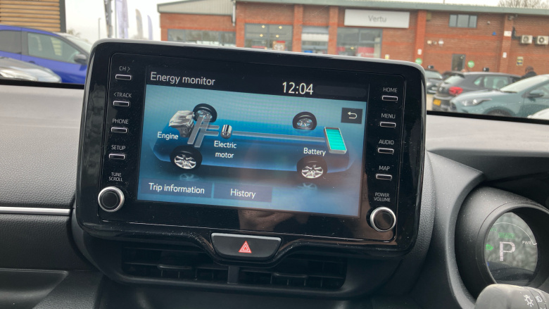 Toyota Yaris 1.5 Hybrid Design 5dr CVT Hybrid Hatchback